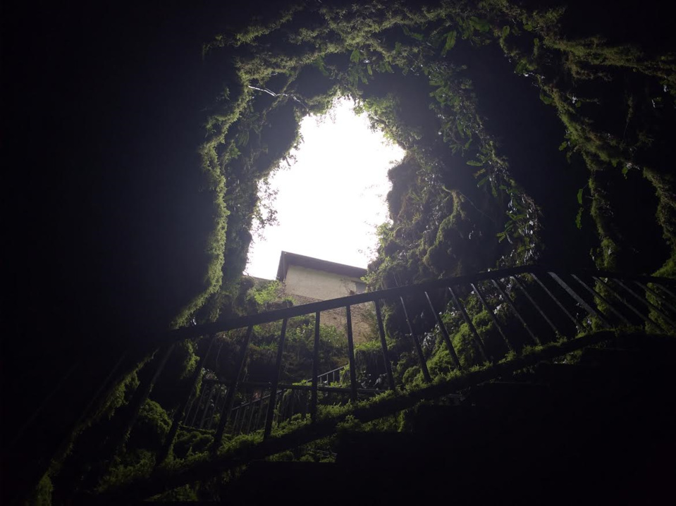 Chasse aux oeufs au gouffre de la Fage le 16 Avril 2017. Chasse aux oeufs au gouffre de la Fage le 16 Avril 2017.