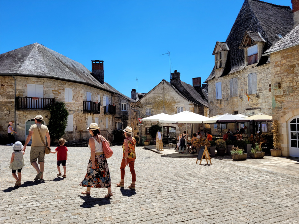 De nombreuses activités économiques sont installées à Turenne : commerces et artisans sont à votre disposition